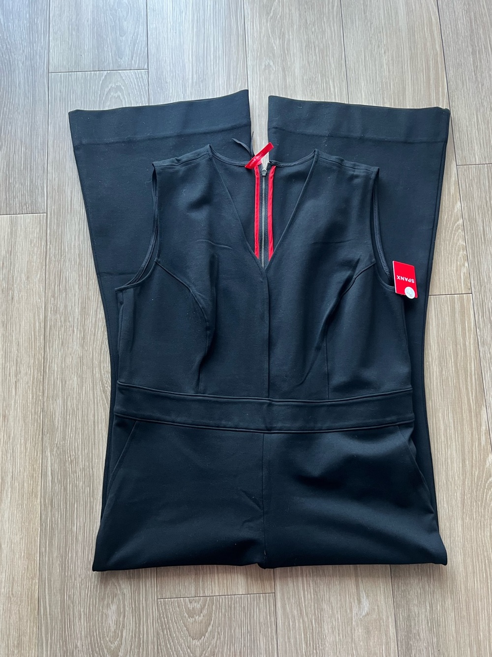 SPANX Perfect Sleeveless Jumpsuit size XL Black Petite